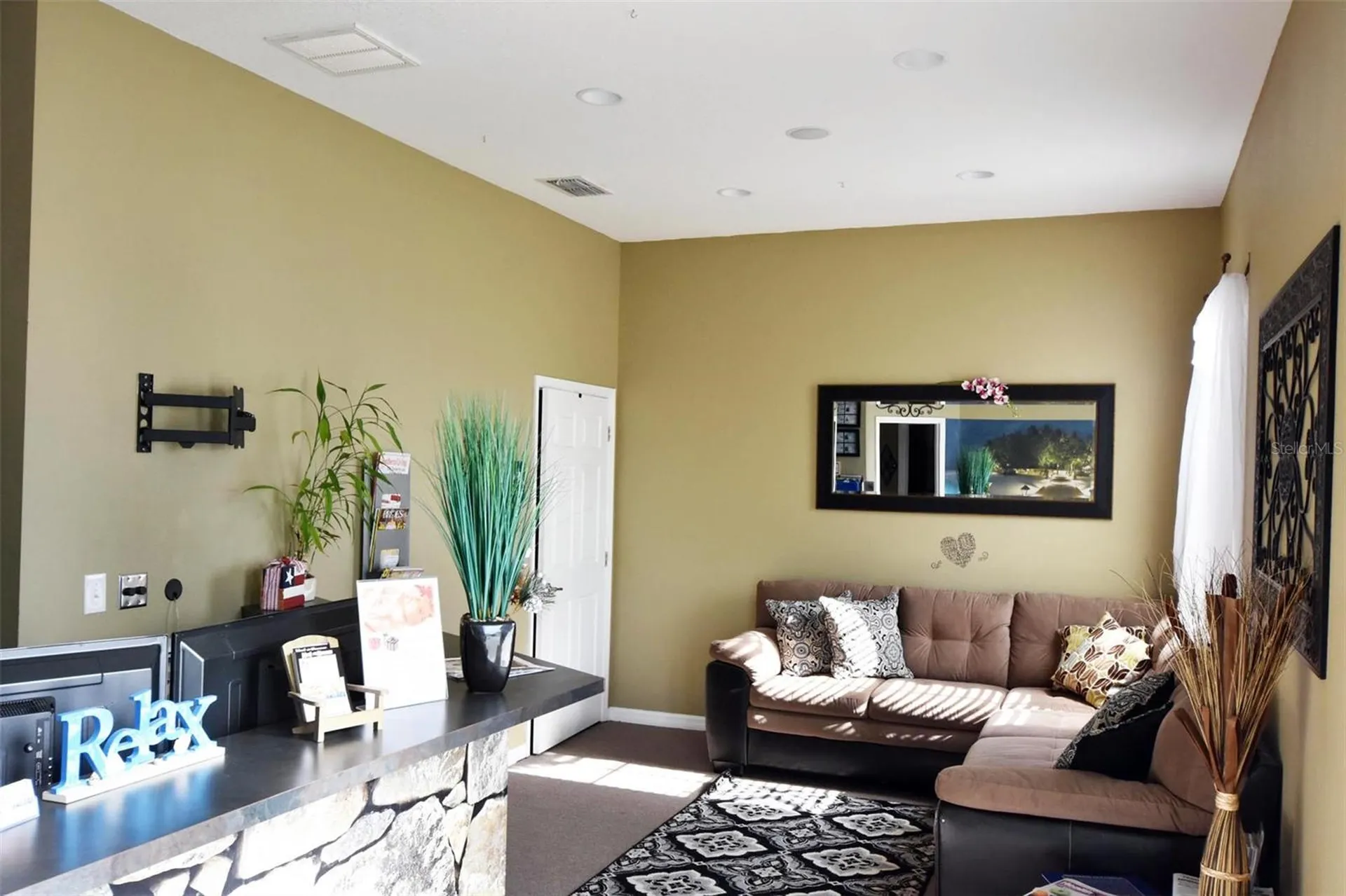 17749 Hunting Bow Circle Lutz FL 33558