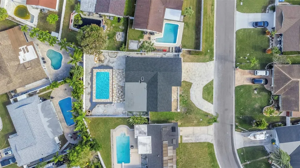 11419 47th Avenue N St Petersburg FL 33708