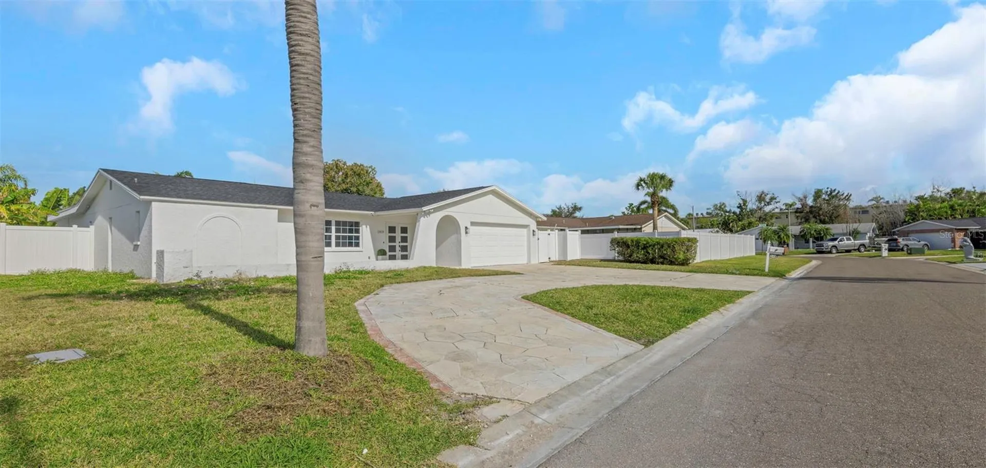 11419 47th Avenue N St Petersburg FL 33708