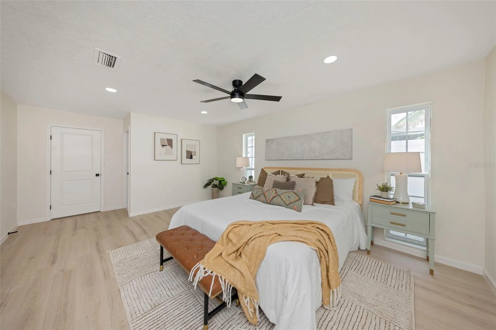 11419 47th Avenue N St Petersburg FL 33708