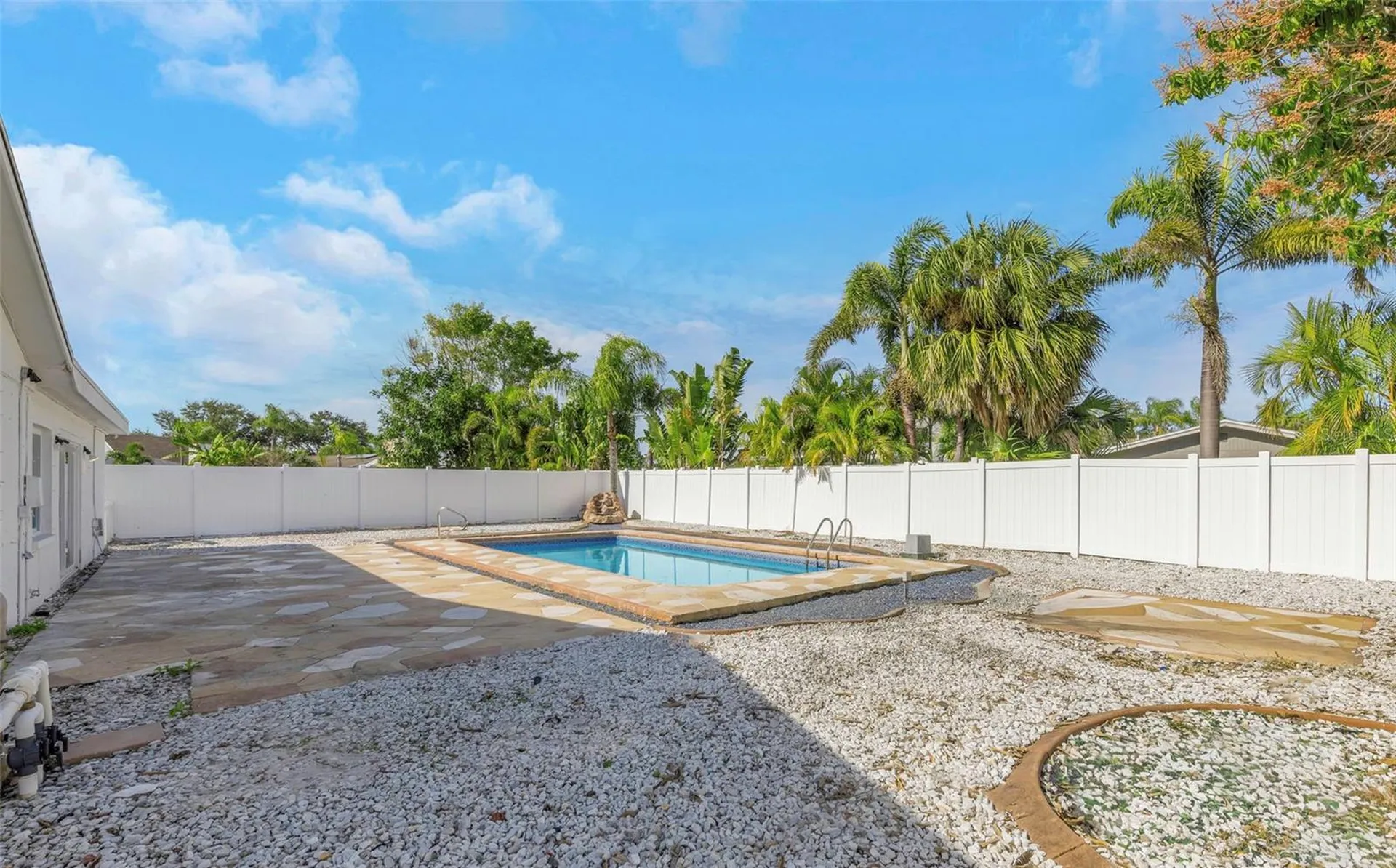 11419 47th Avenue N St Petersburg FL 33708