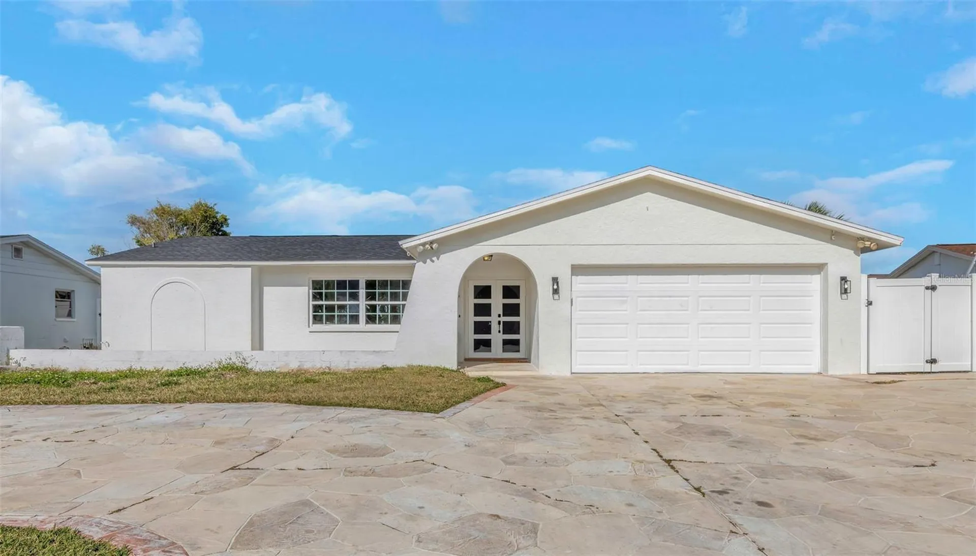 11419 47th Avenue N St Petersburg FL 33708