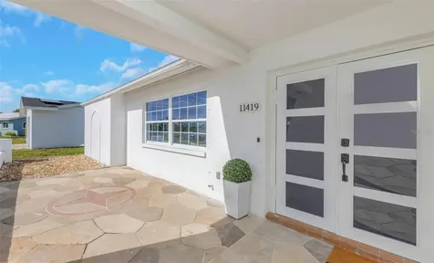 11419 47th Avenue N St Petersburg FL 33708