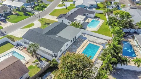 11419 47th Avenue N St Petersburg FL 33708