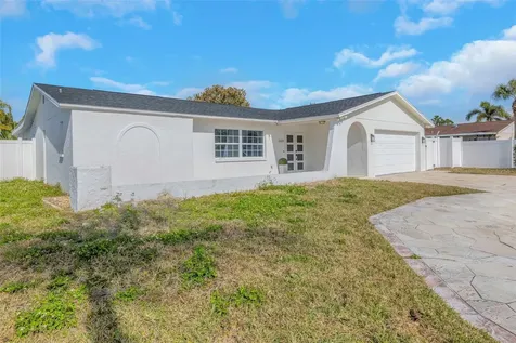 11419 47th Avenue N St Petersburg FL 33708