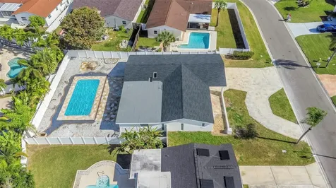 11419 47th Avenue N St Petersburg FL 33708