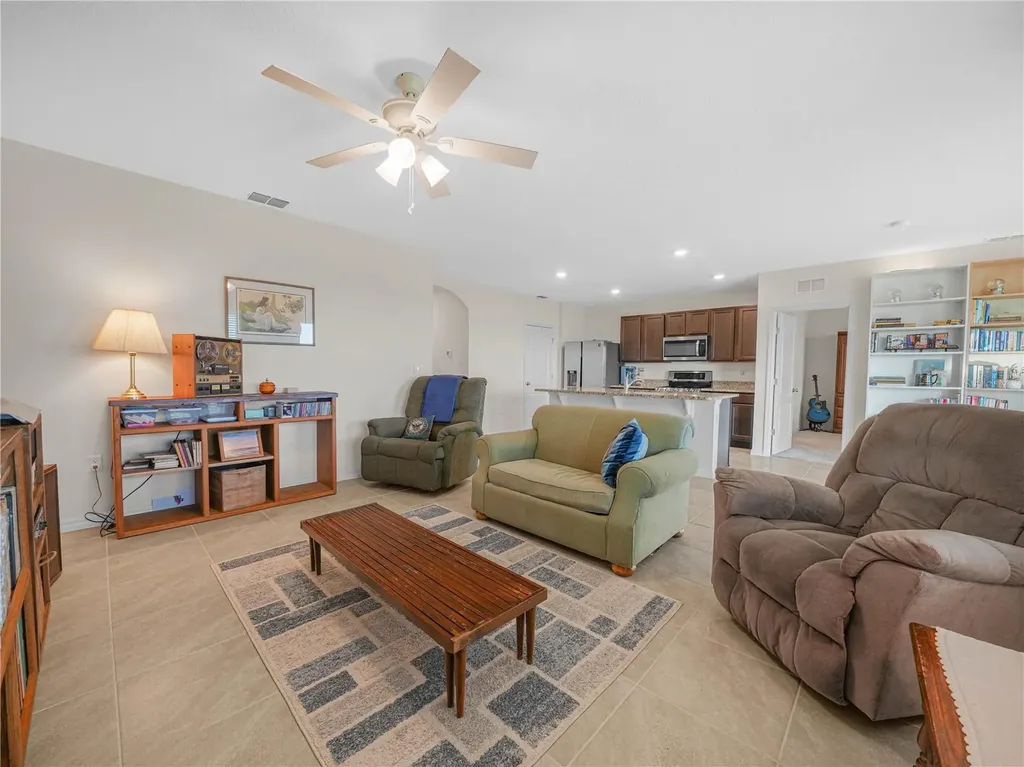 2805 Grandbury Grove Road Lakeland FL 33811
