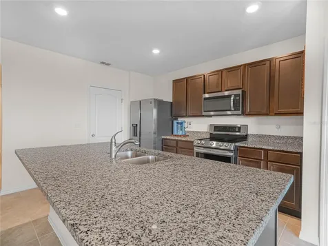 2805 Grandbury Grove Road Lakeland FL 33811
