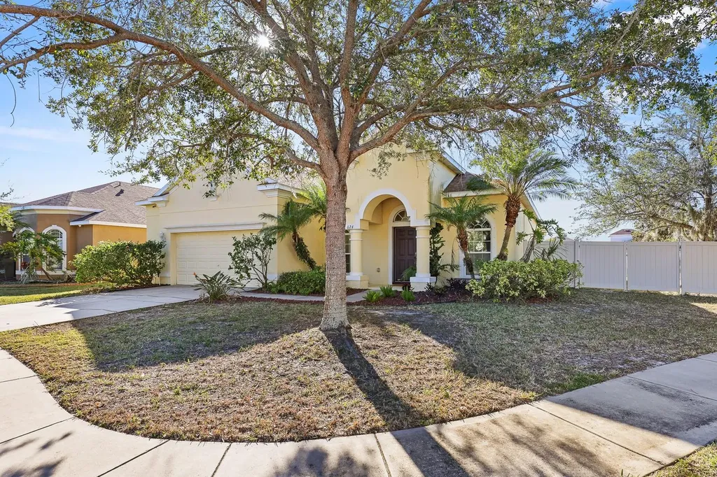 624 Marion Hill Lane Ruskin FL 33570