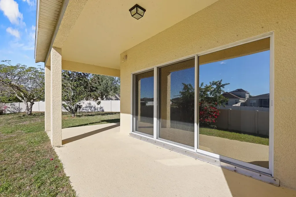 624 Marion Hill Lane Ruskin FL 33570
