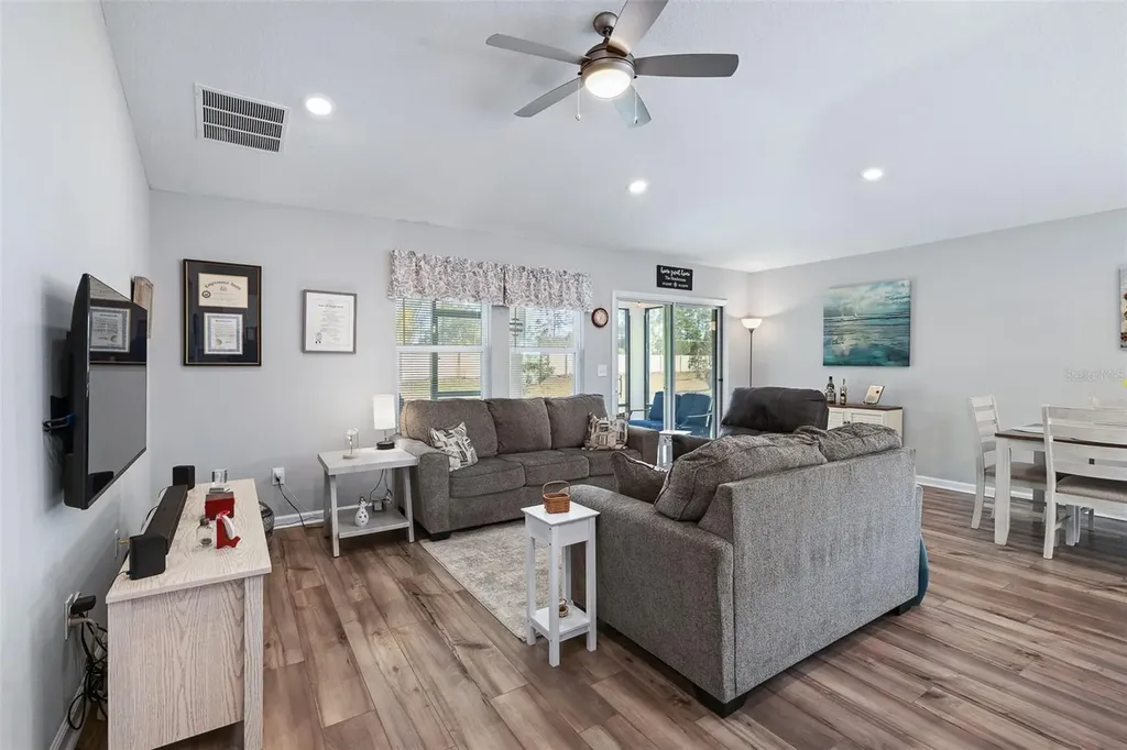 48 Waverly Lane Palm Coast FL 32164