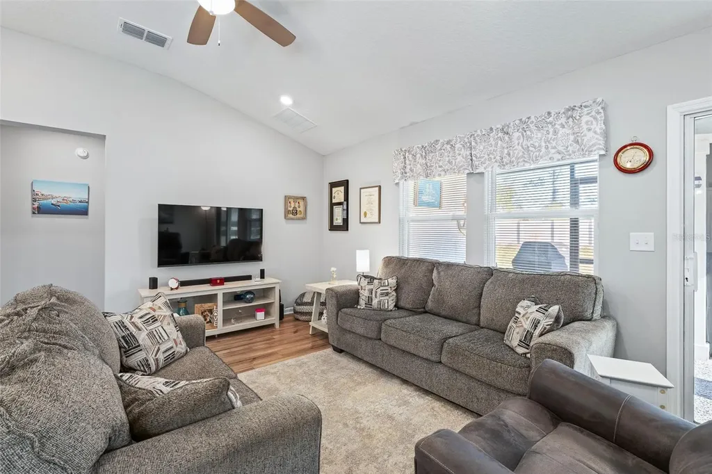 48 Waverly Lane Palm Coast FL 32164