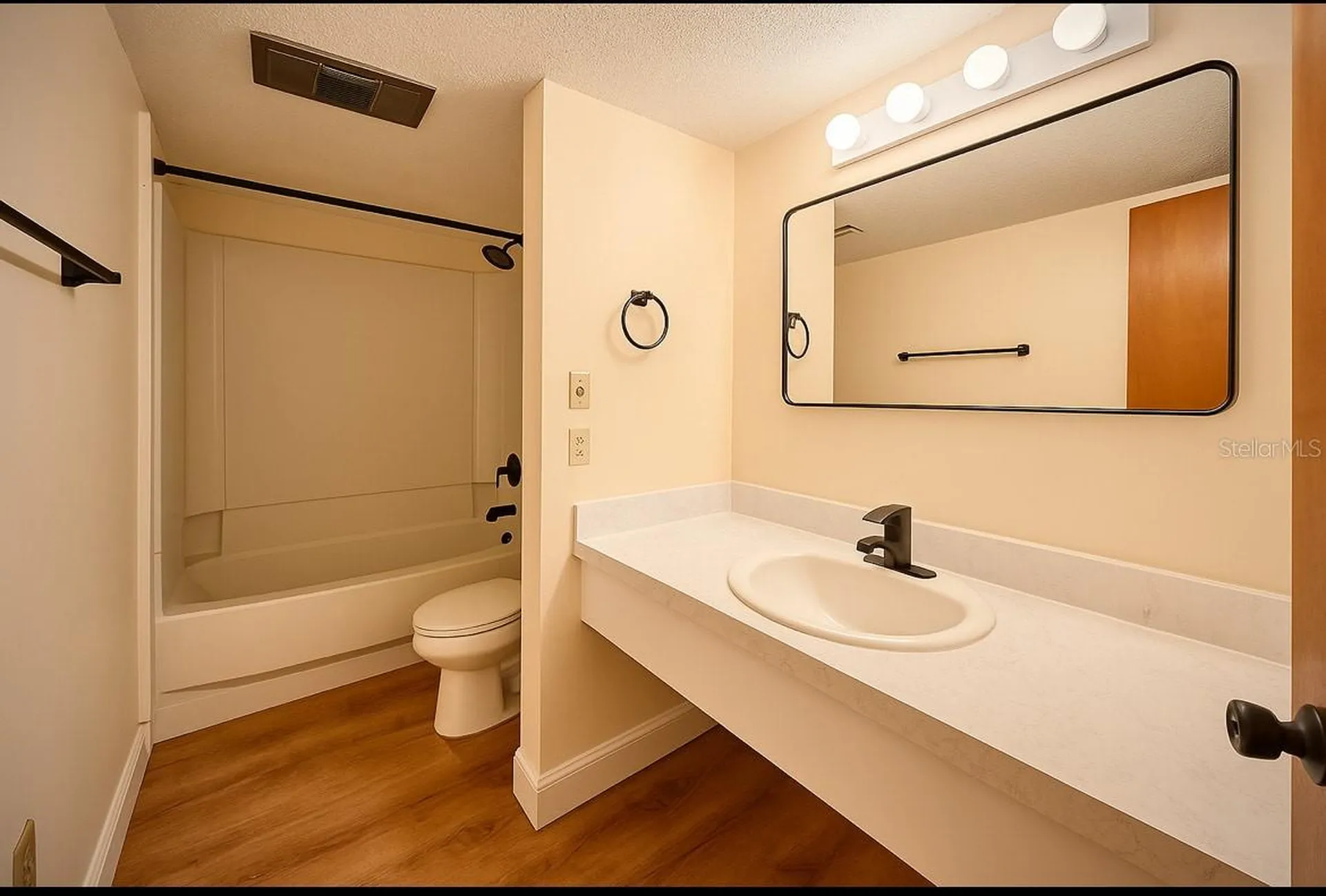 806 Pinewood Court Haines City FL 33844