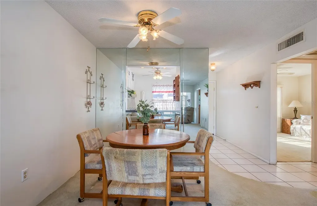 13811 Mission Oaks Boulevard Seminole FL 33776