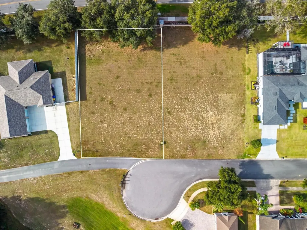 3225 Landing View Tavares FL 32778