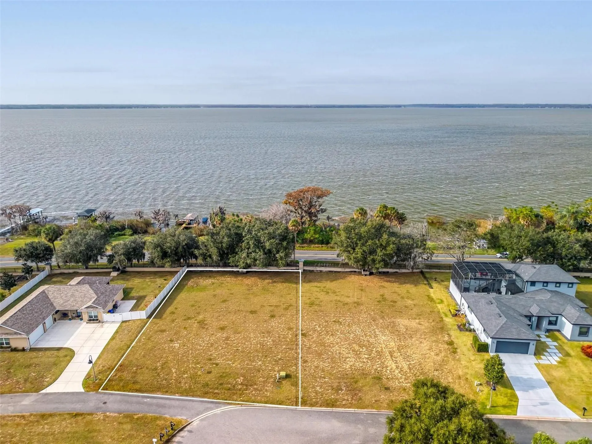 3225 Landing View Tavares FL 32778