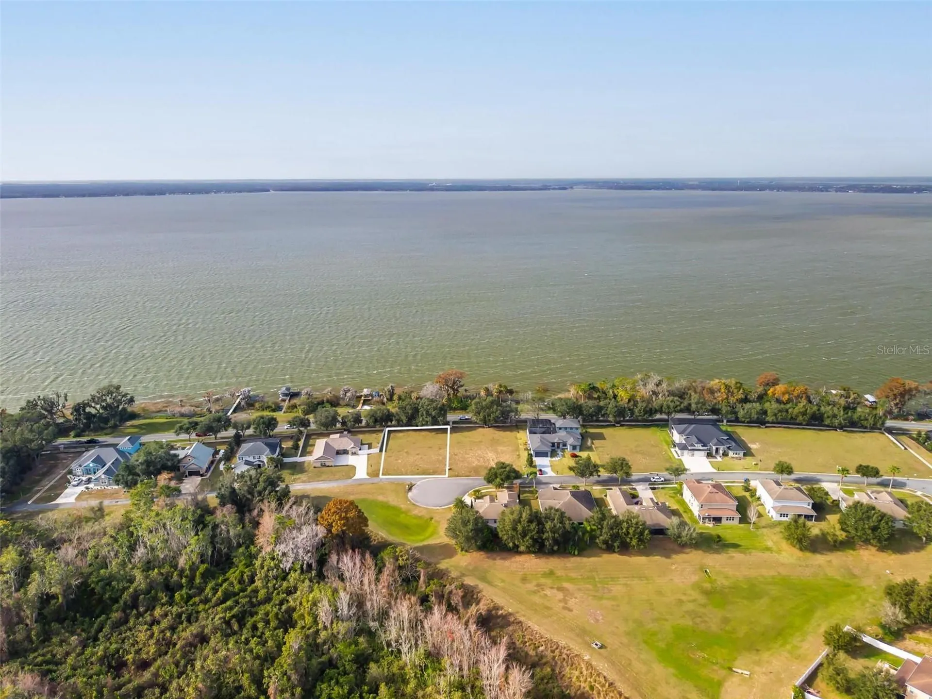 3225 Landing View Tavares FL 32778