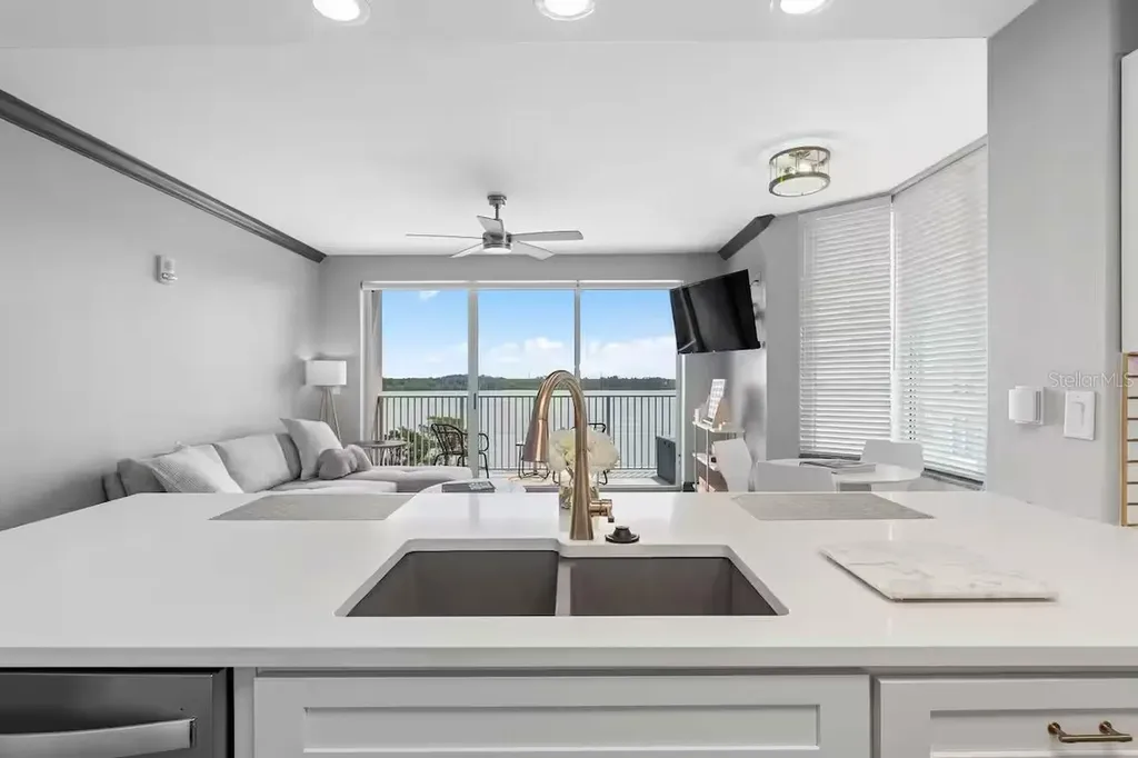 13415 Blue Heron Beach Drive Orlando FL 32821