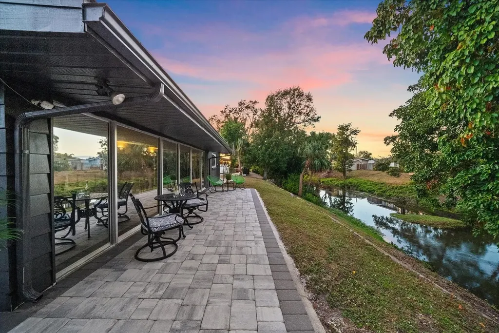 3149 Homasassa Road Sarasota FL 34239
