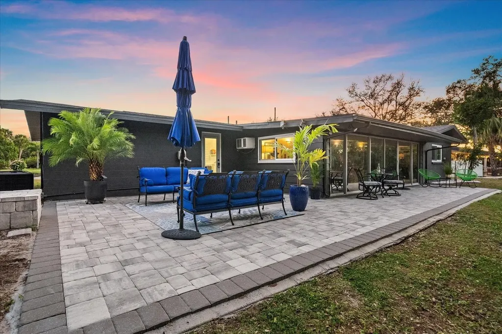 3149 Homasassa Road Sarasota FL 34239