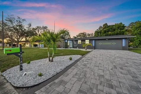 3149 Homasassa Road Sarasota FL 34239