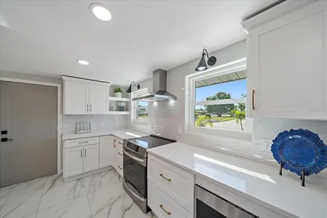 3149 Homasassa Road Sarasota FL 34239