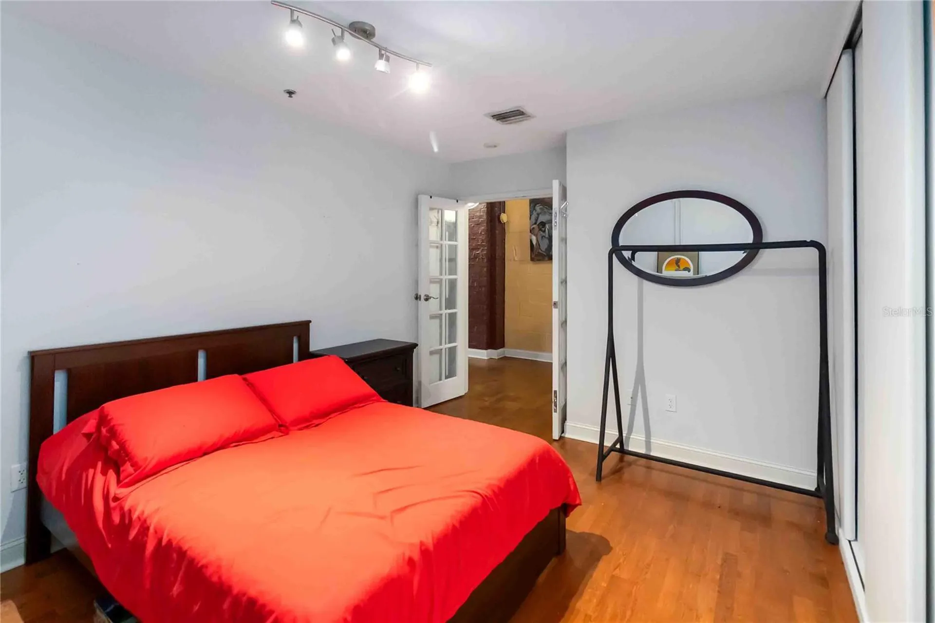 62 W Colonial Drive Orlando FL 32801