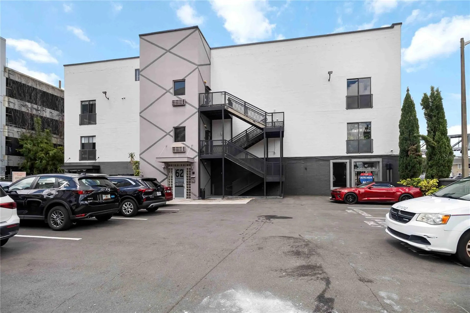 62 W Colonial Drive Orlando FL 32801