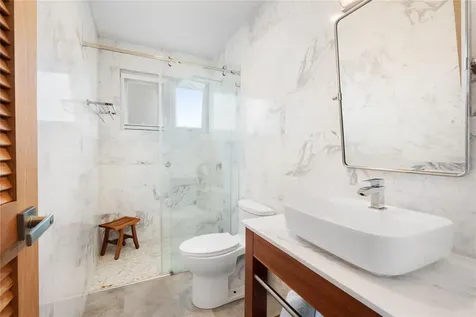 11 Barrio Frailes Culebra PR 00775