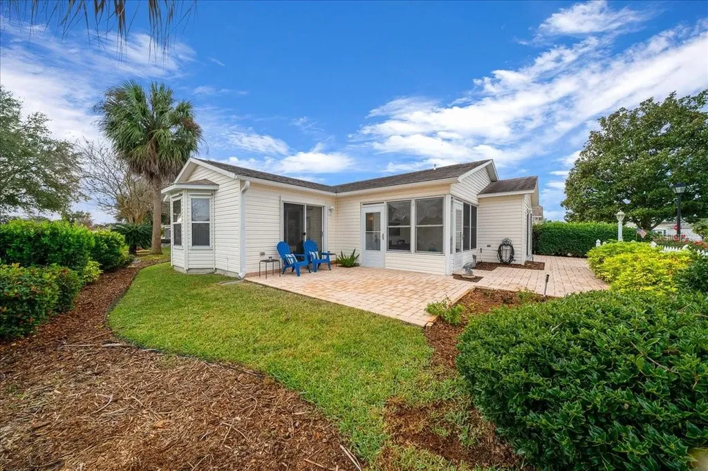 2584 Acosta Court The Villages FL 32162