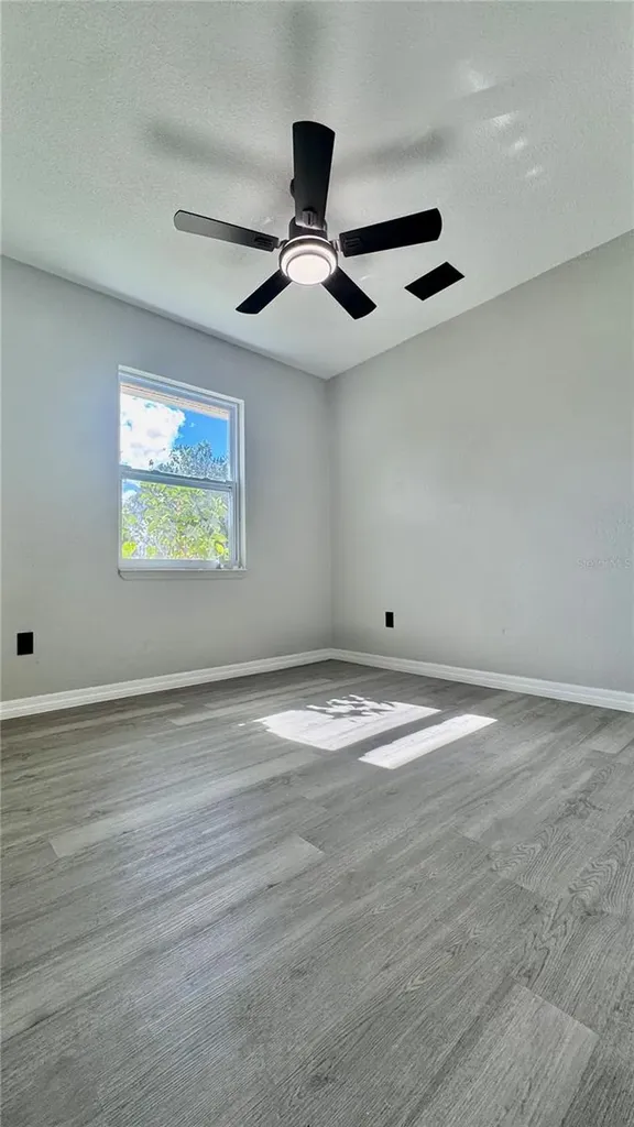 27319 Dale Avenue Brooksville FL 34602