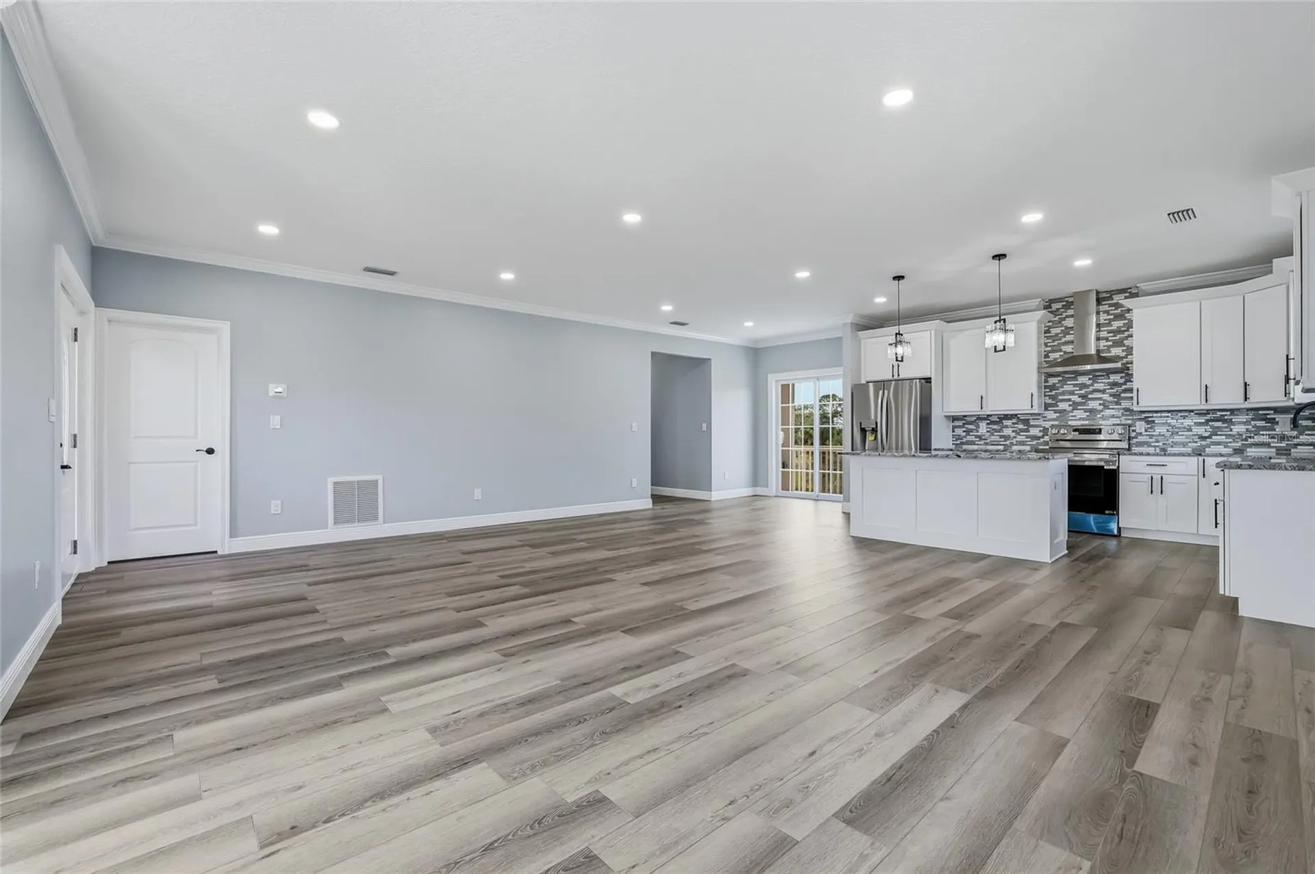 1083 S Pointe Alexis Drive Tarpon Springs FL 34689