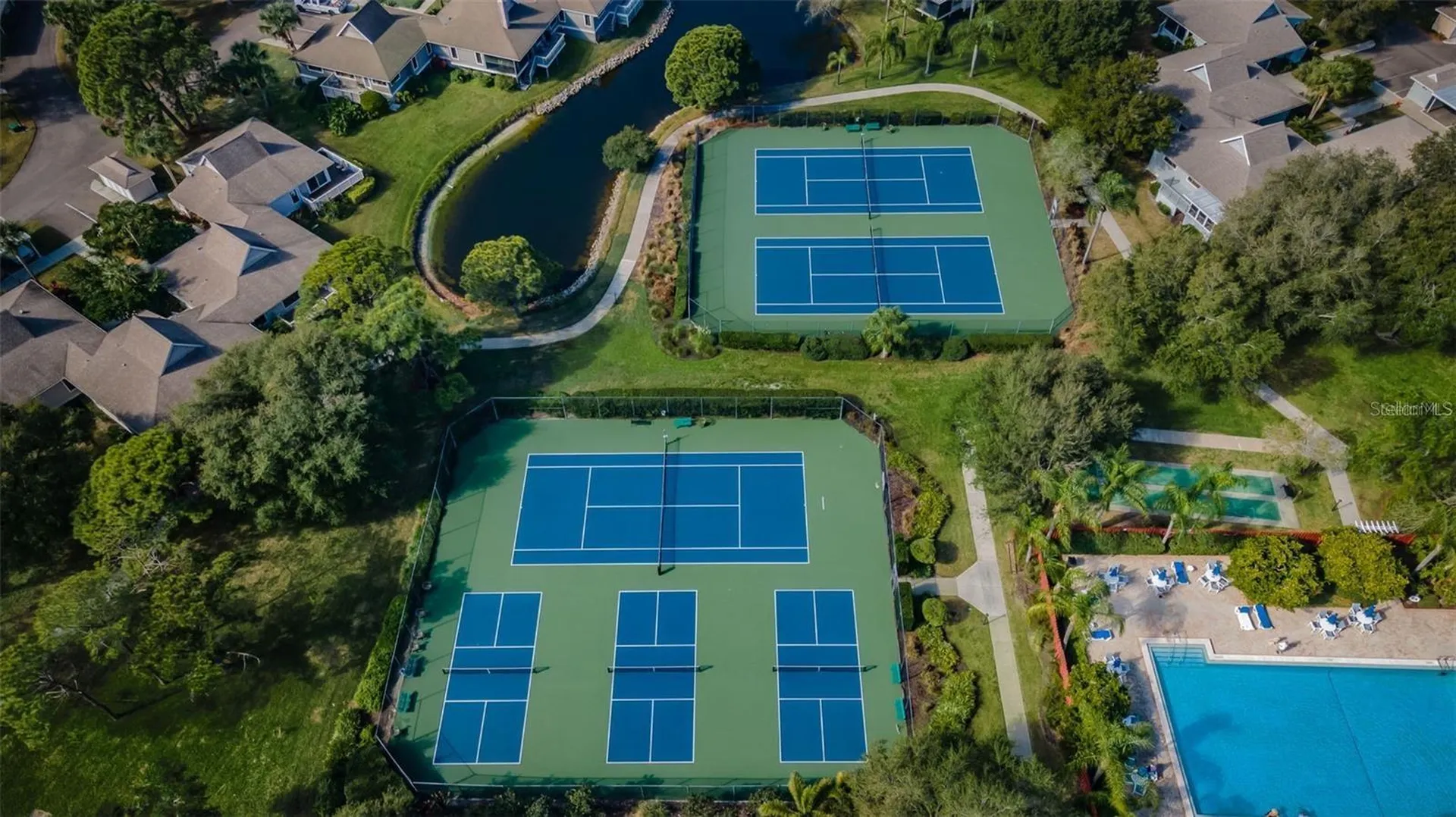1083 S Pointe Alexis Drive Tarpon Springs FL 34689