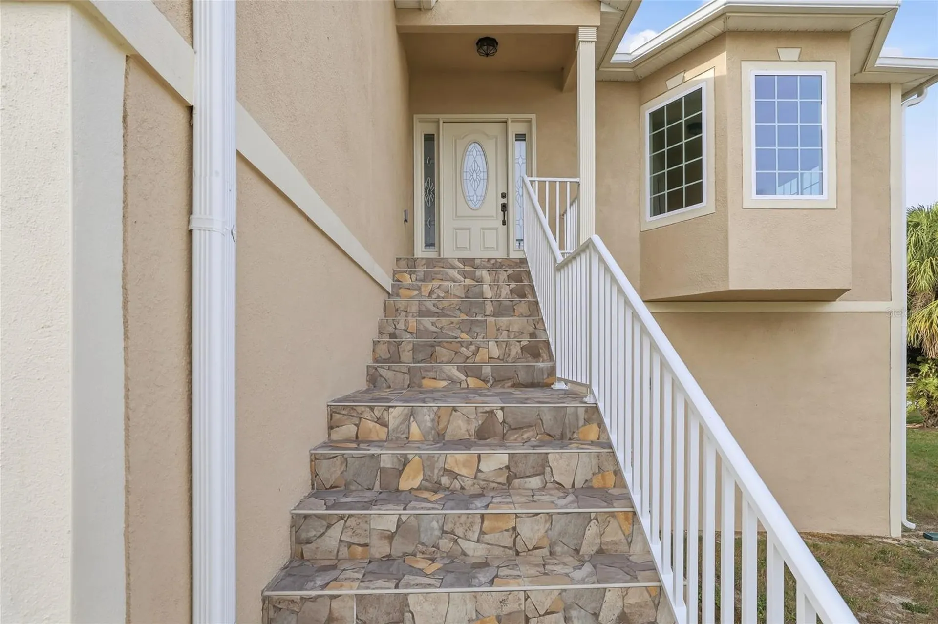 1083 S Pointe Alexis Drive Tarpon Springs FL 34689