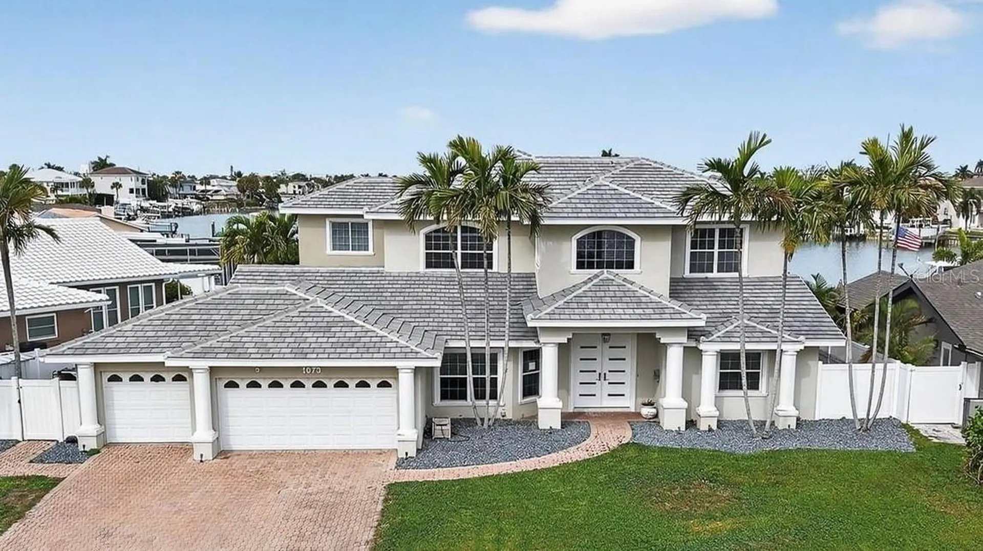 1073 79th Street S St Petersburg FL 33707