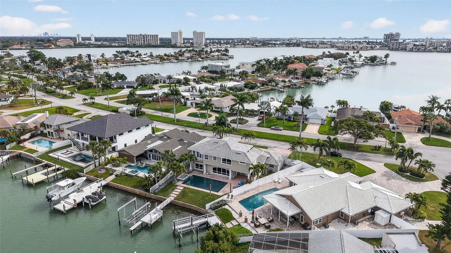 1073 79th Street S St Petersburg FL 33707