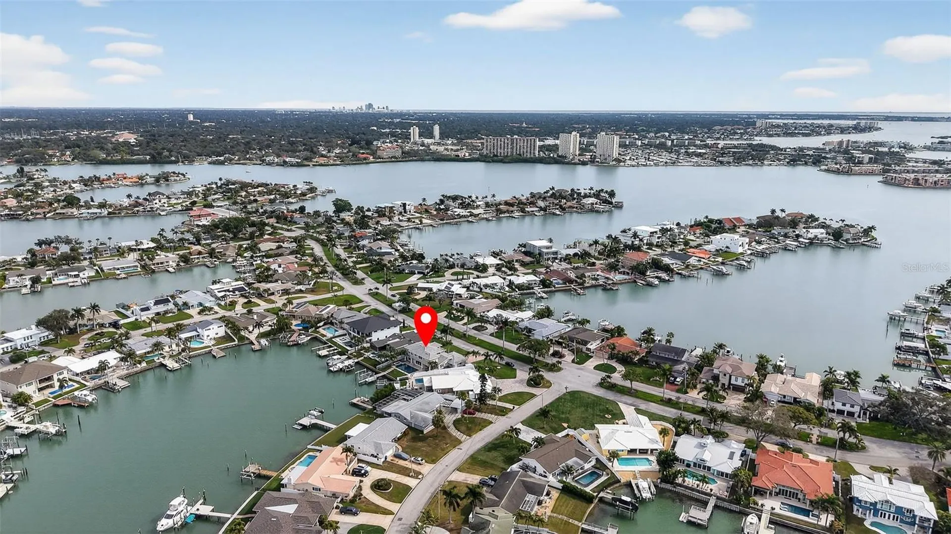 1073 79th Street S St Petersburg FL 33707