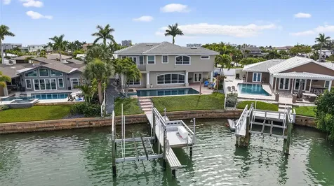 1073 79th Street S St Petersburg FL 33707