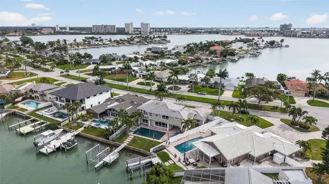 1073 79th Street S St Petersburg FL 33707