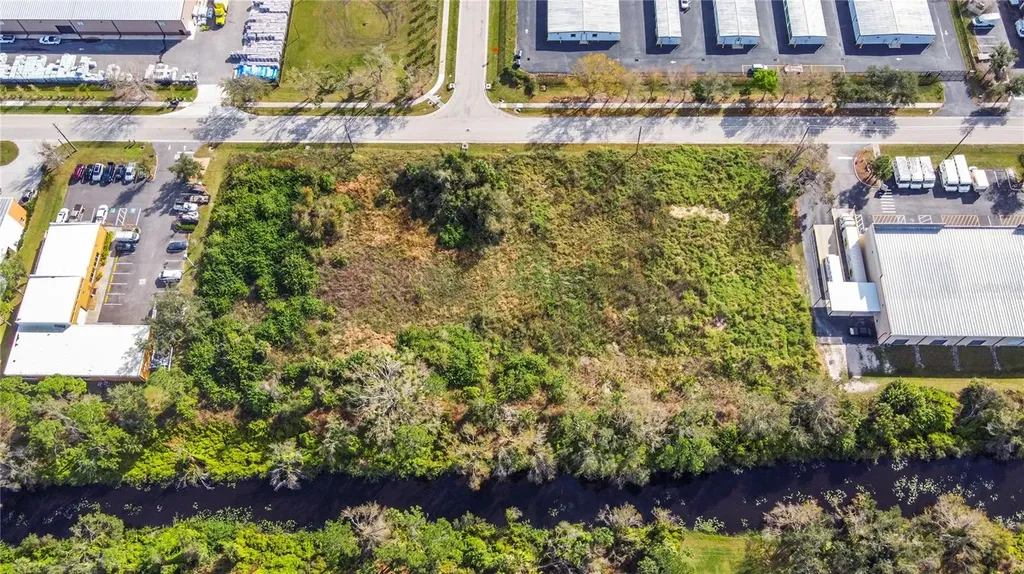 2725 Commerce Parkway North Port FL 34289