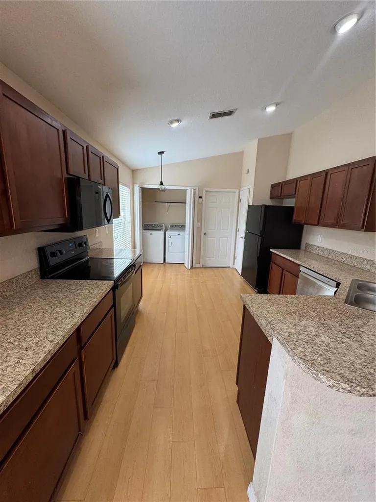 4562 Turner Oaks Drive Mulberry FL 33860