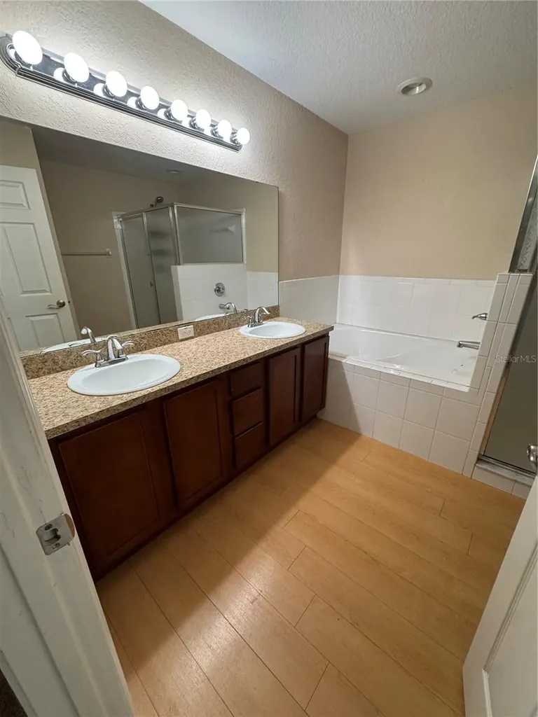 4562 Turner Oaks Drive Mulberry FL 33860