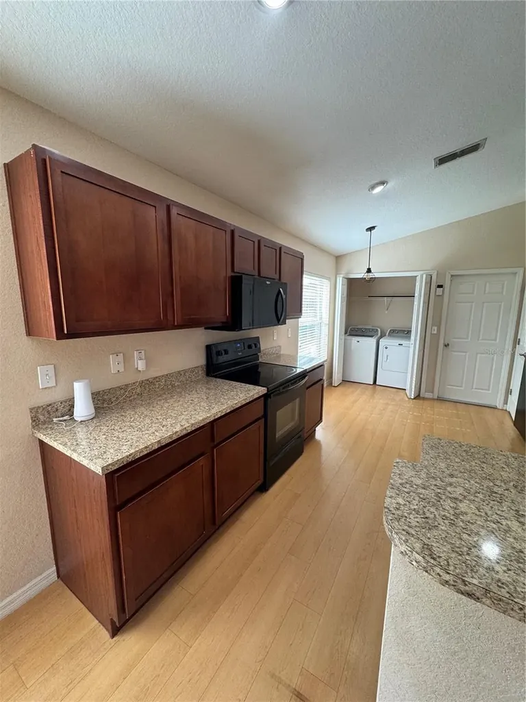 4562 Turner Oaks Drive Mulberry FL 33860