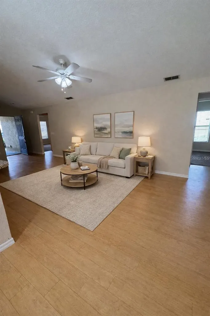 4562 Turner Oaks Drive Mulberry FL 33860