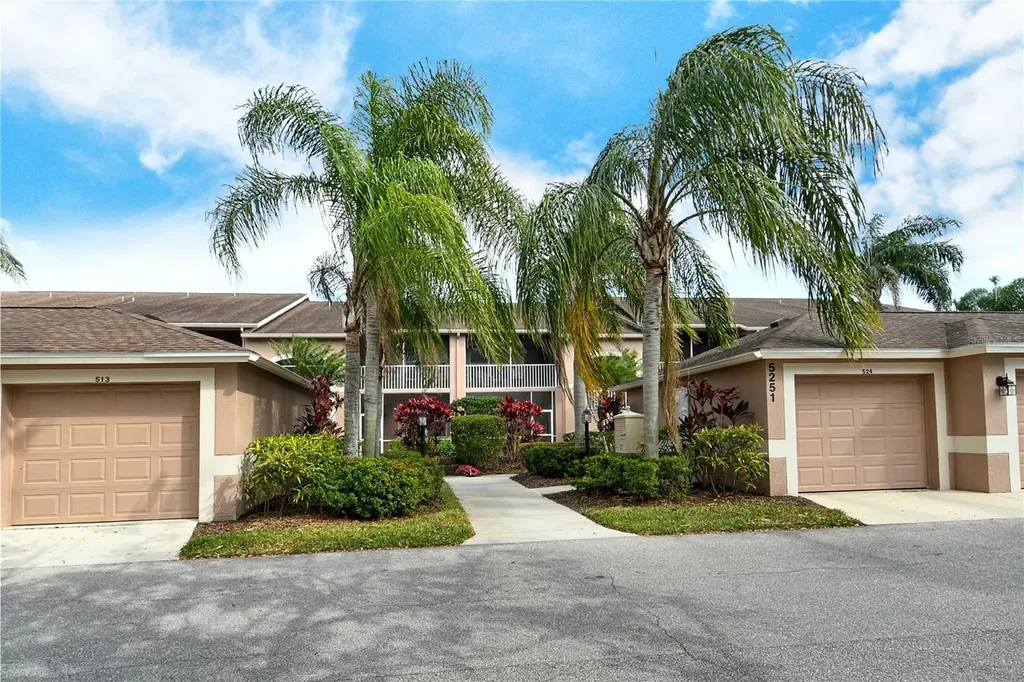 5251 Mahogany Run Avenue Sarasota FL 34241