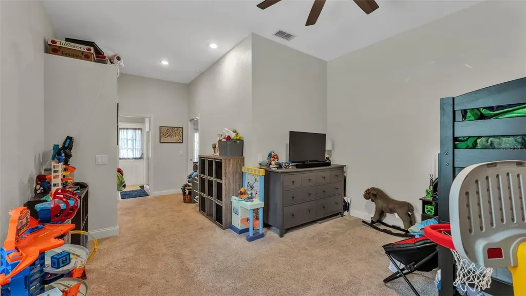 1345 Longoak Dr Drive N Lakeland FL 33811