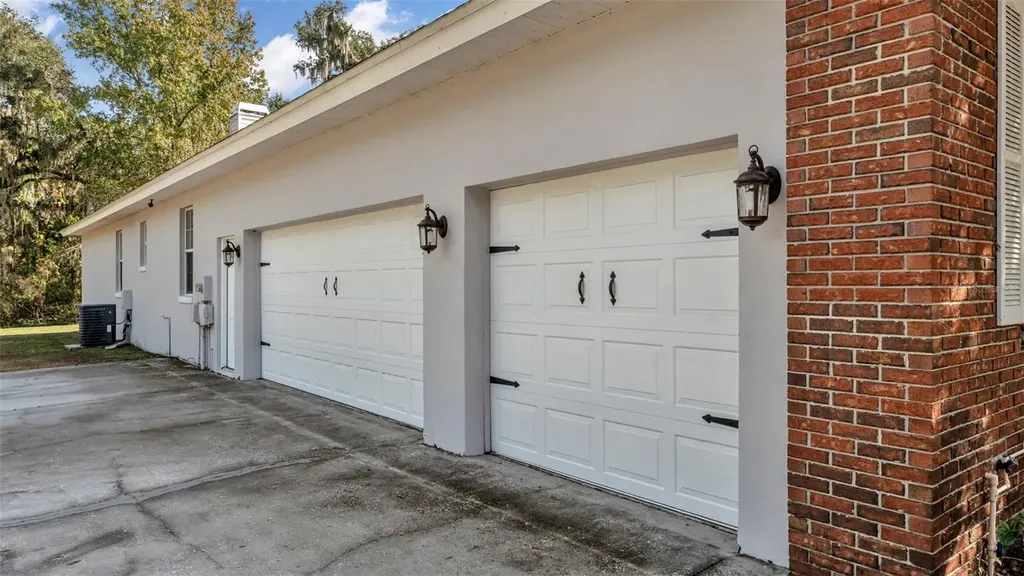 1345 Longoak Dr Drive N Lakeland FL 33811