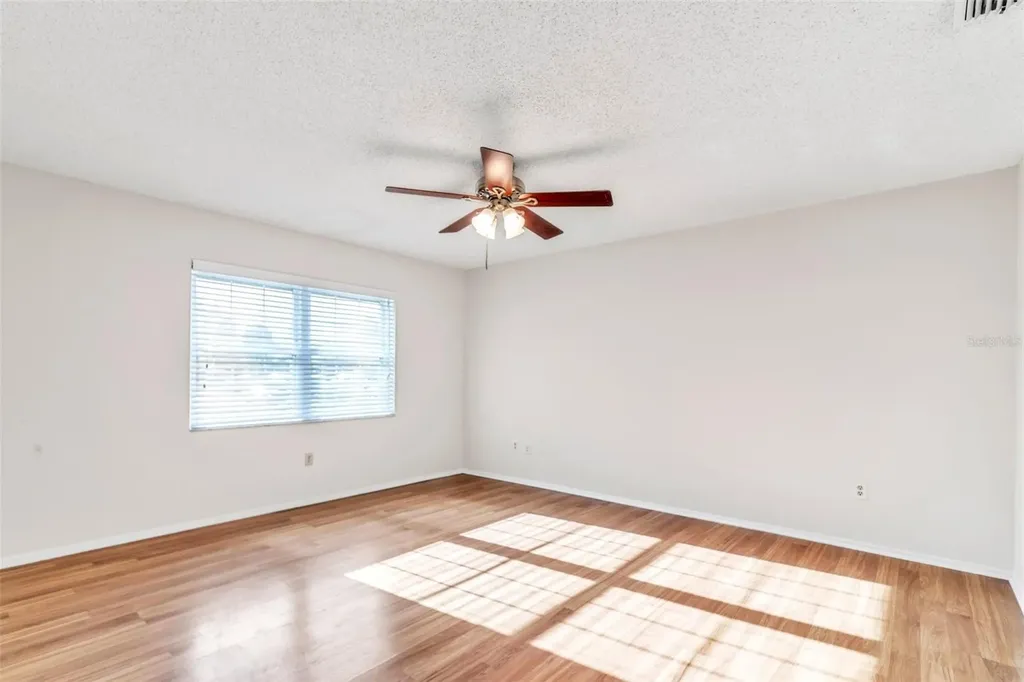 17 Penzance Court Safety Harbor FL 34695