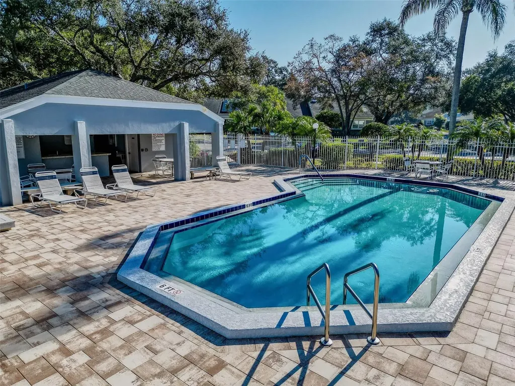 17 Penzance Court Safety Harbor FL 34695