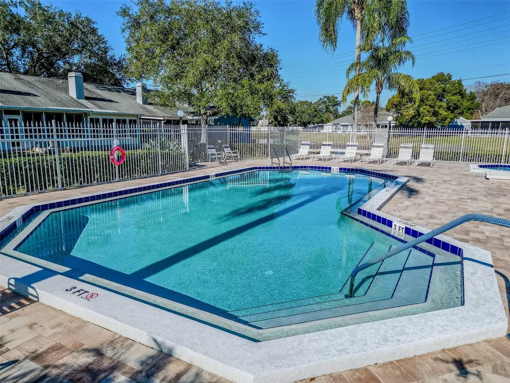 17 Penzance Court Safety Harbor FL 34695